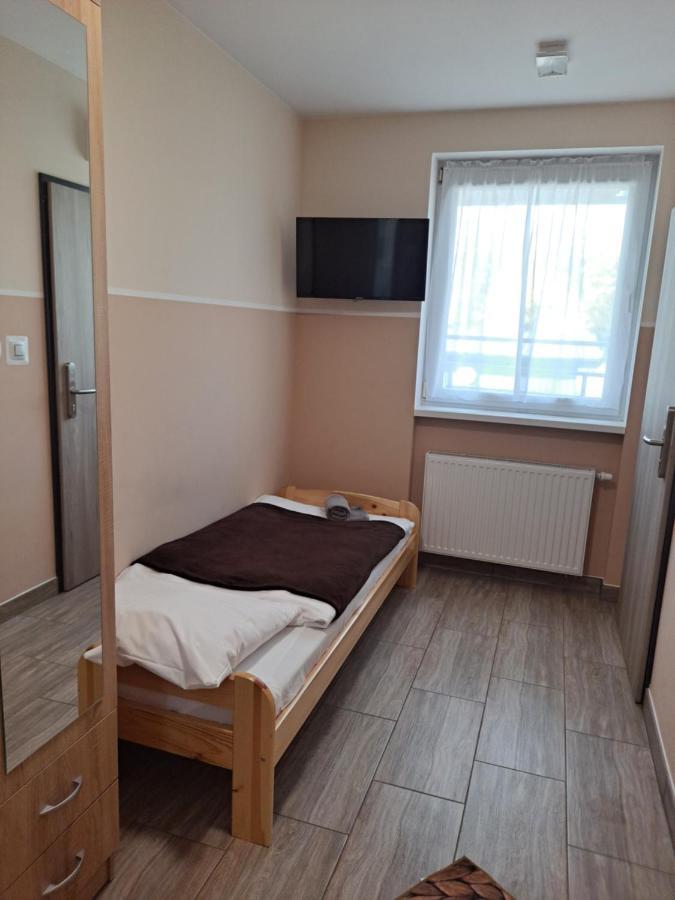 Dom Wycieczkowy "Na Stadionie" Hotel Klodzko Luaran gambar
